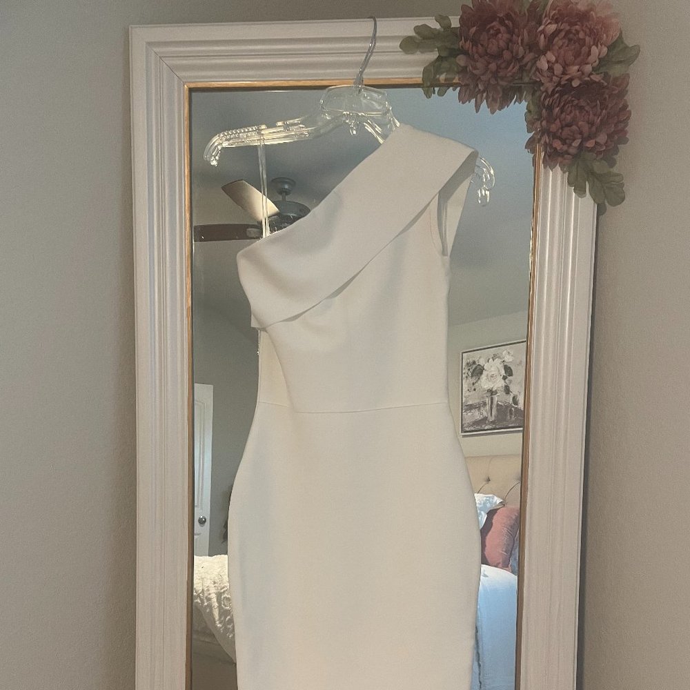 White Bondage Formal Trumpet Dress Women's Size Medium